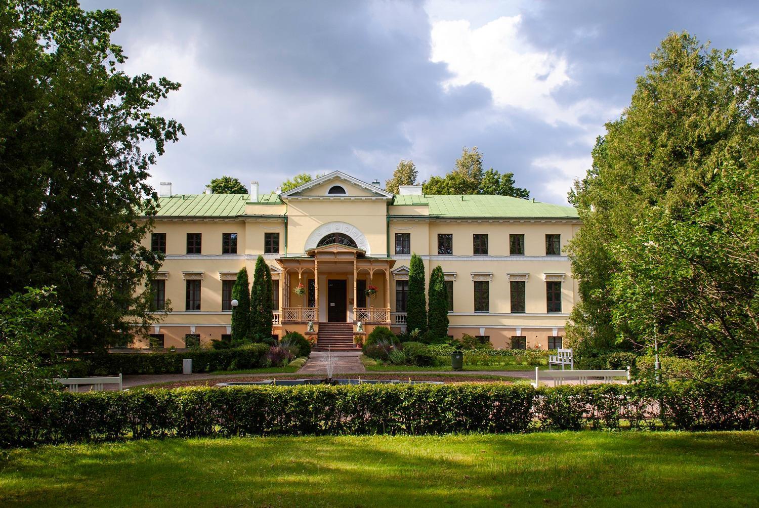 Nauksenu Muiza Hotel Naukseni Buitenkant foto